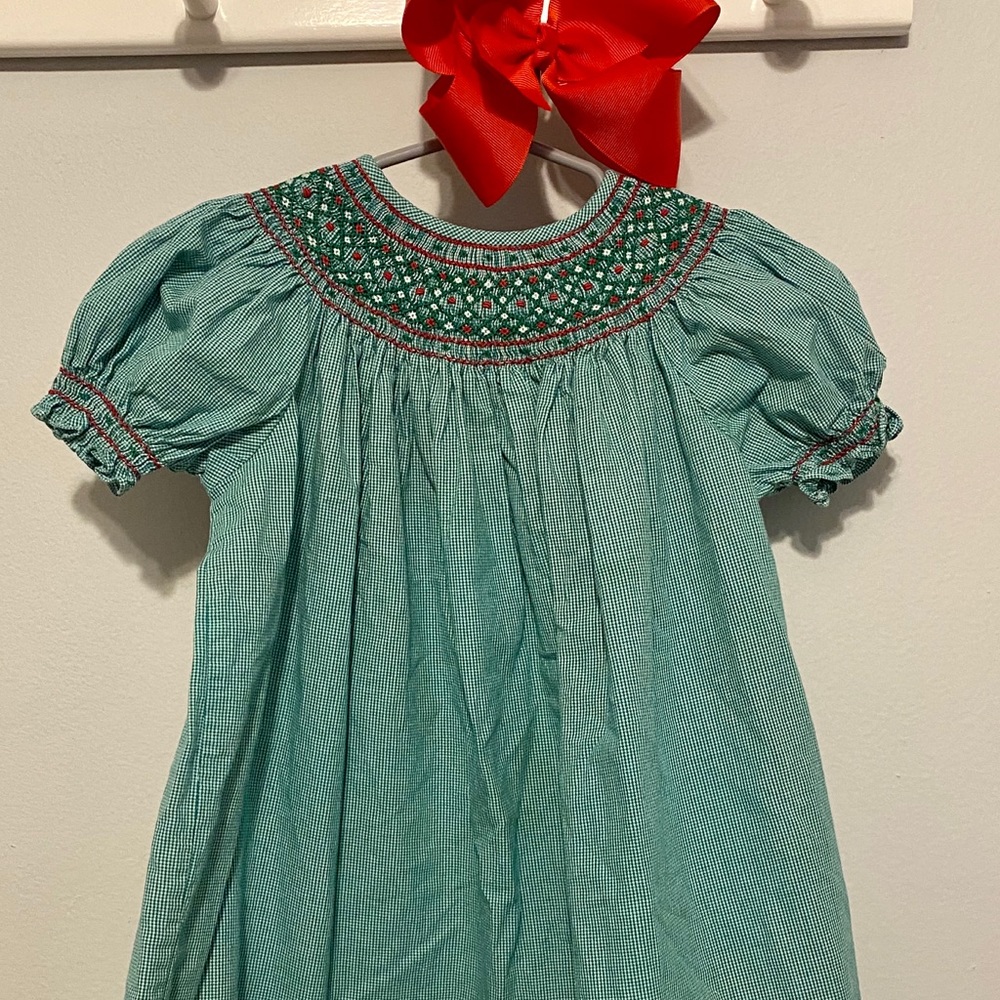 Girls Smocked Christmas Dress Sz 24m